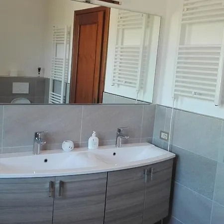 Apartment Sezzate 40